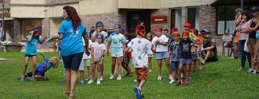 Mini olimpiadas en las fiesta de Baqueira